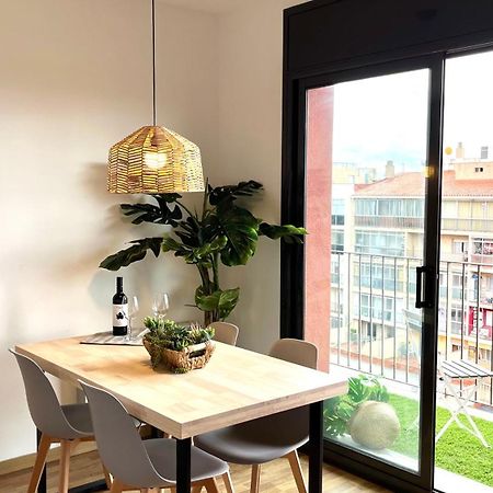 Apartamento Con Terraza By Prestigi Terrassa Exterior foto