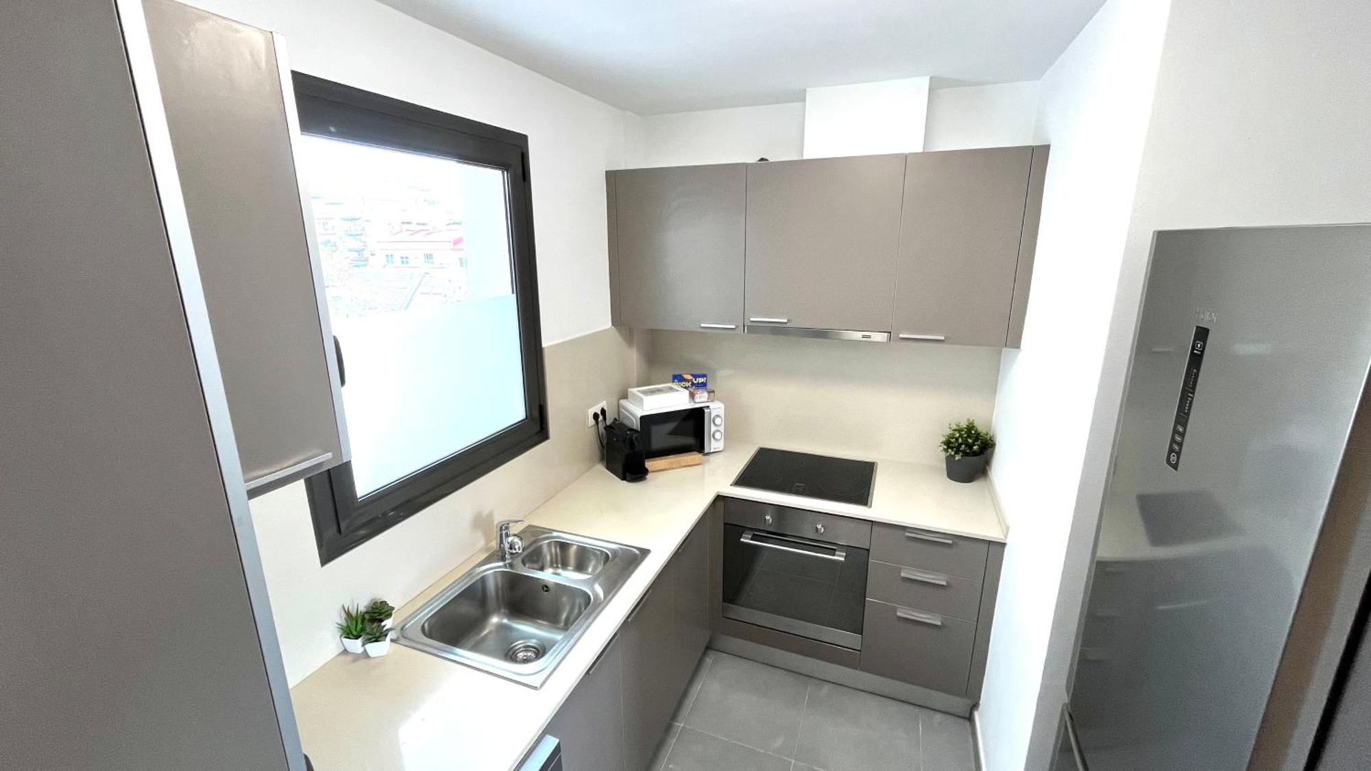Apartamento Con Terraza By Prestigi Terrassa Exterior foto